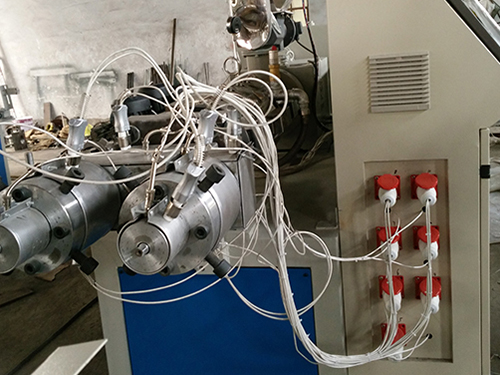 如何正确的操作威海PVC管材生产线